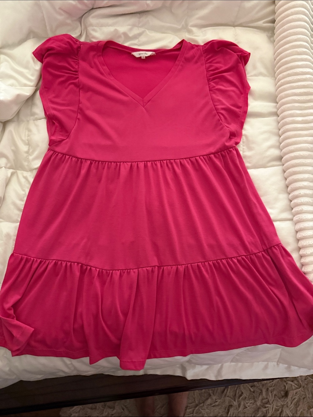 Amaryllis Hot Pink V‑Neck Tiered Mini Dress